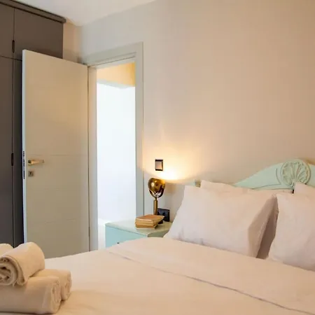 Exceptional With Fascinating Sea View Near In Cesme Apartment