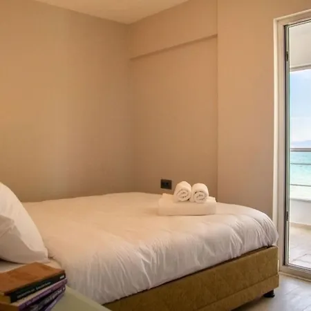 Apartment Exceptional With Fascinating Sea View Near In Cesme Altinyunus